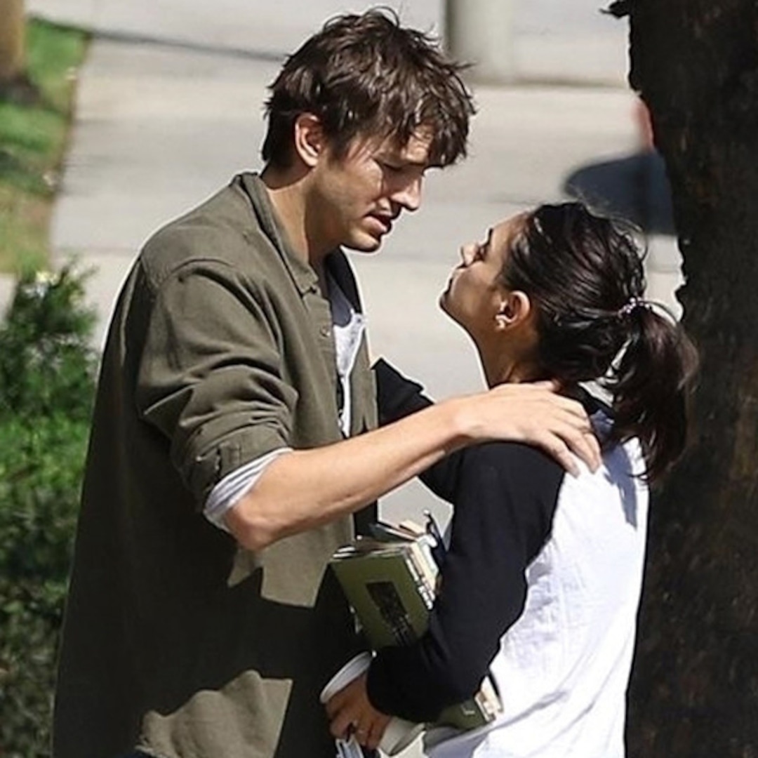 Ashton Kutcher and Mila Kunis Share a Passionate Kiss in L.A. - E! Online